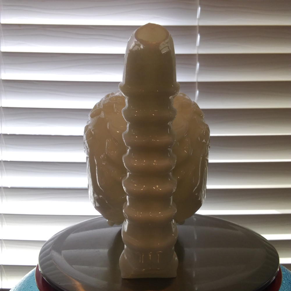 Flaming Skull Bong that glows in the dark