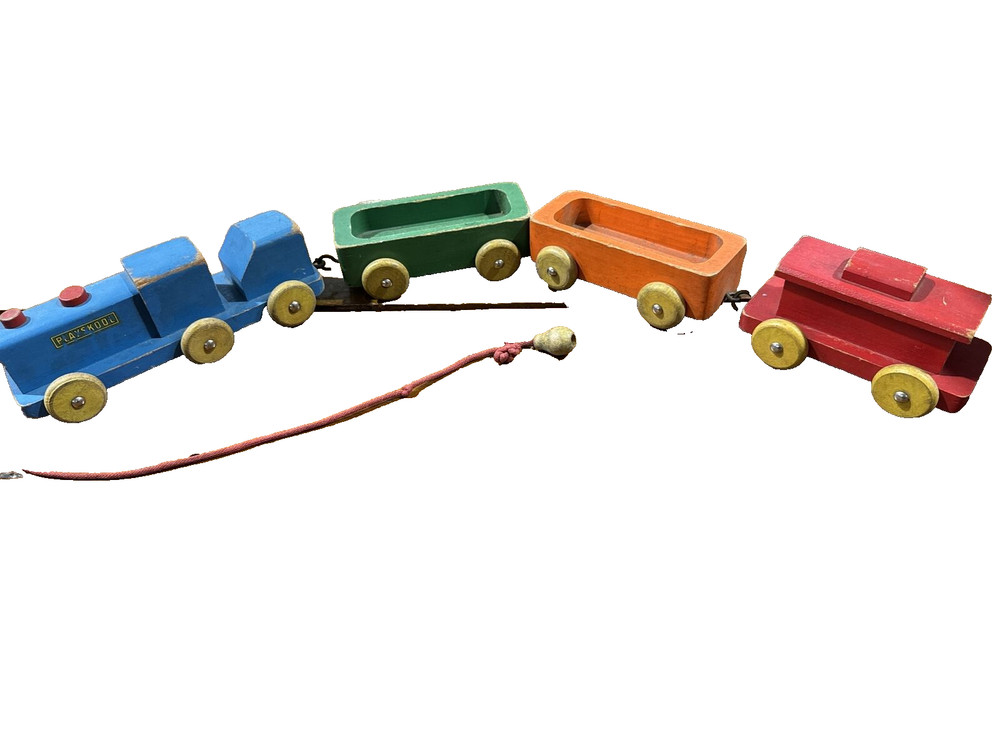 VINTAGE PLAYSKOOL WOODEN TAKE APART TRAIN SET PULL TOY