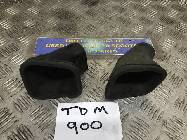 YAMAHA  TDM 900 rubber frame infills