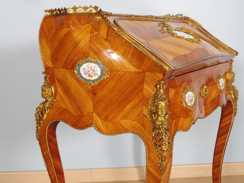 Napoleon III Sloping Desk