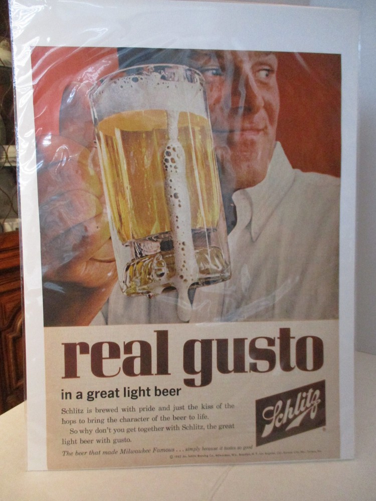 1962 Schlitz Beer Print paper Advertisement