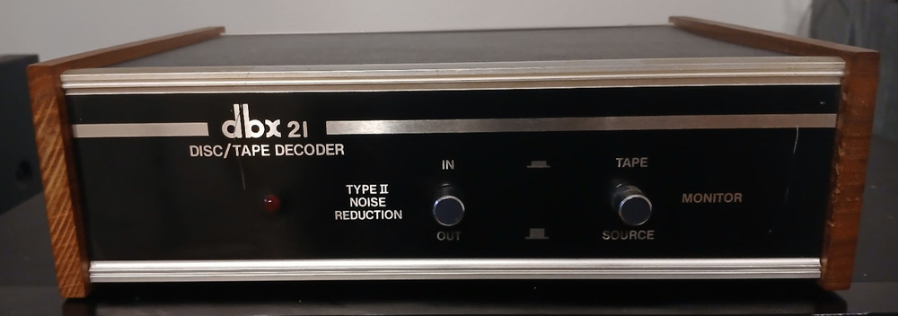 VTG DBX 21 Disc/Tape Decoder Noise Reduction (ONE OWNER)-TESTED & WORKING-S. Vid