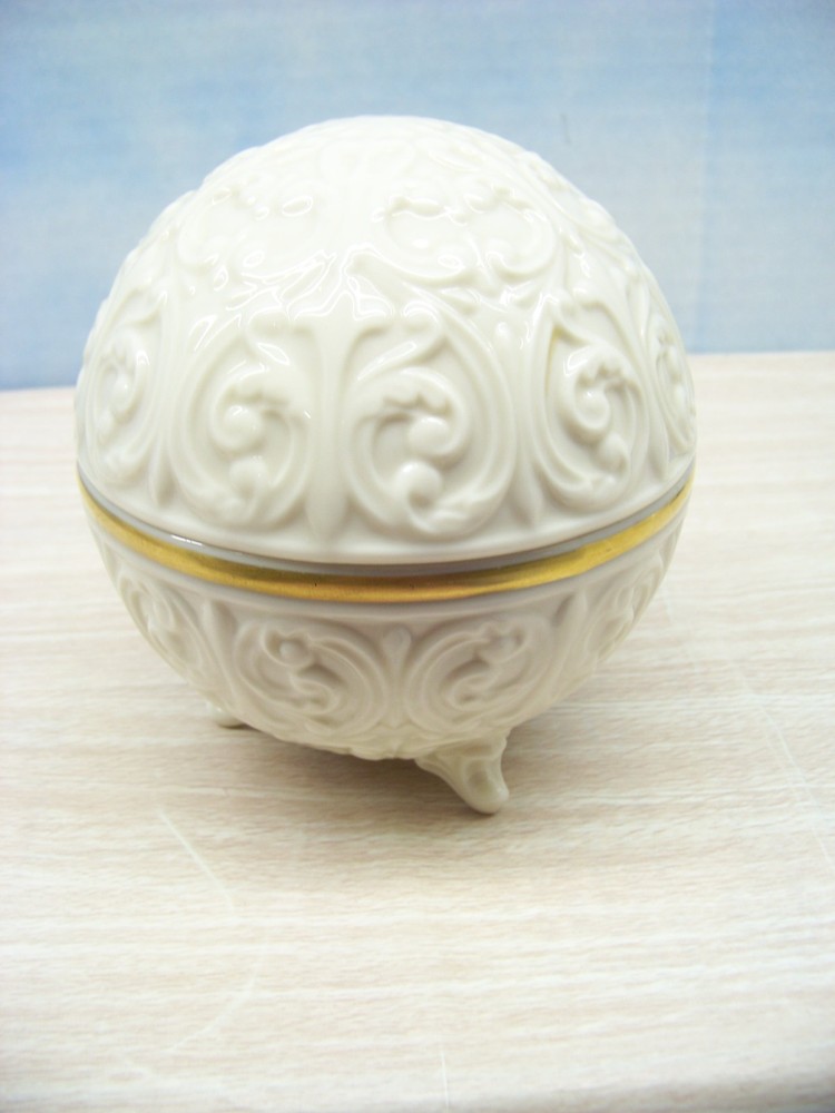 Lenox Footed Sphere Egg - Trinket Box