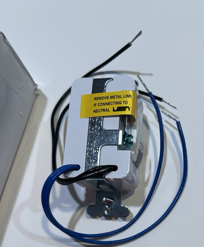 Acuity Controls Sensor Switch Occupancy Sensor, PIR, 120-277V White