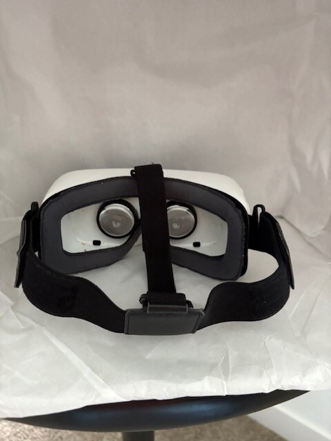 Virtual Reality Gear VR Headset Powered by Oculus Samsung