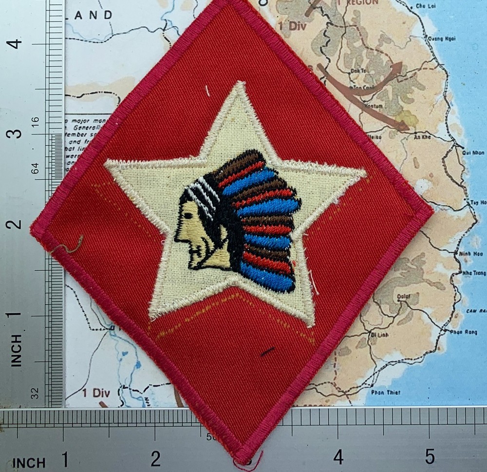 Patch , 2nd division patch , INDIAN HEAD , t11-385