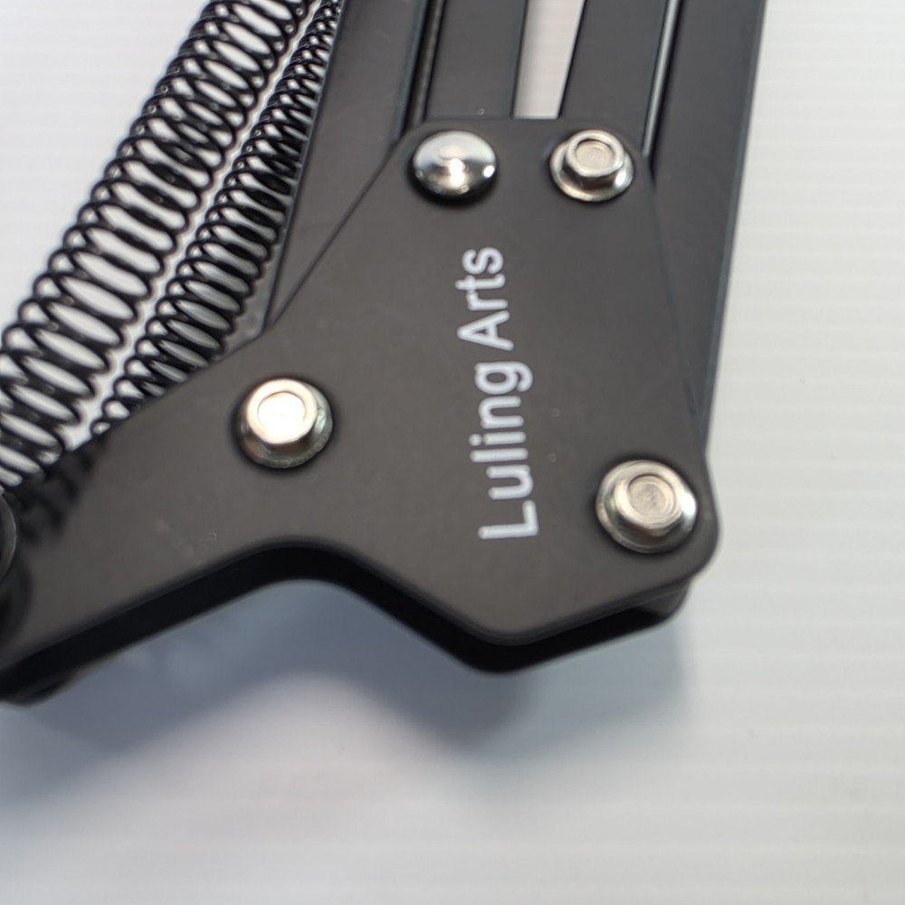 Blue Yeti Professional Multi-Pattern Black USB Condenser Microphone 888-000322