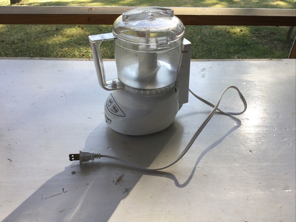 cuisinart food processor Mini Orep Plus. Works