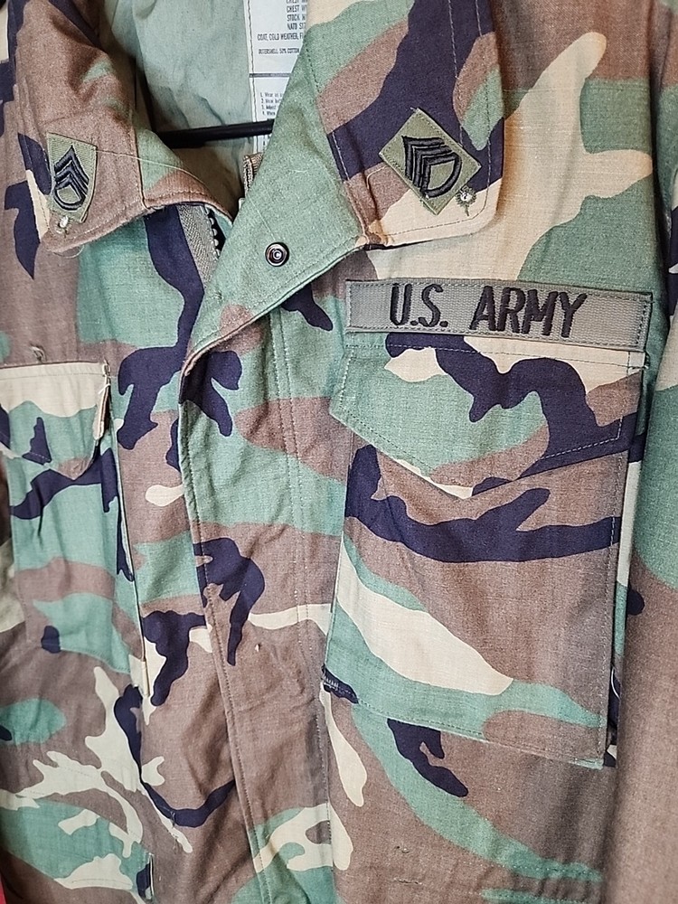 Medium Regular - US Army BDU Field Jacket Coat Cold Weather Camo 9874