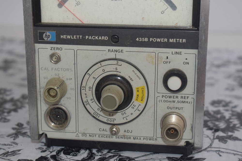 HP 435B Power Meter Hewlett Packard – Tested Powers On