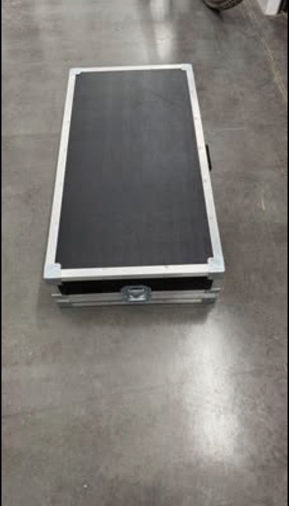 Road Cases Pedal Board Hard Case Black for Effects Pedals