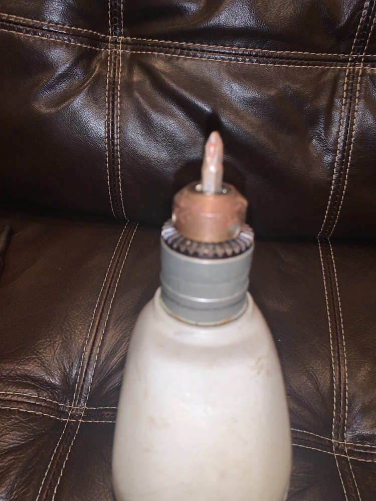 Black & Decker 3/8'' Drill Variable Speed Reversing Infinte Speed Lock