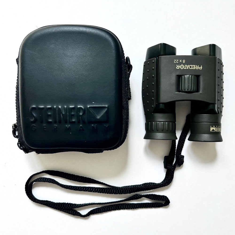 Steiner Predator 8x22 Binoculars