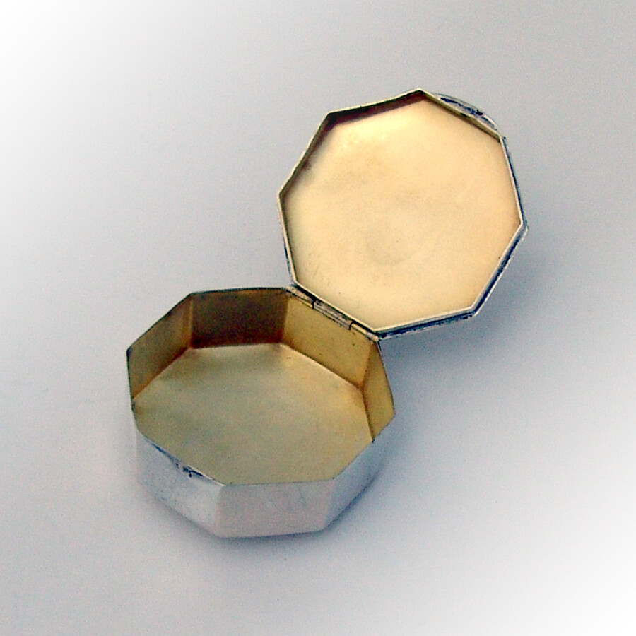 Engine Turned Octagonal Pill Box Gilt Interior German 800 Silver