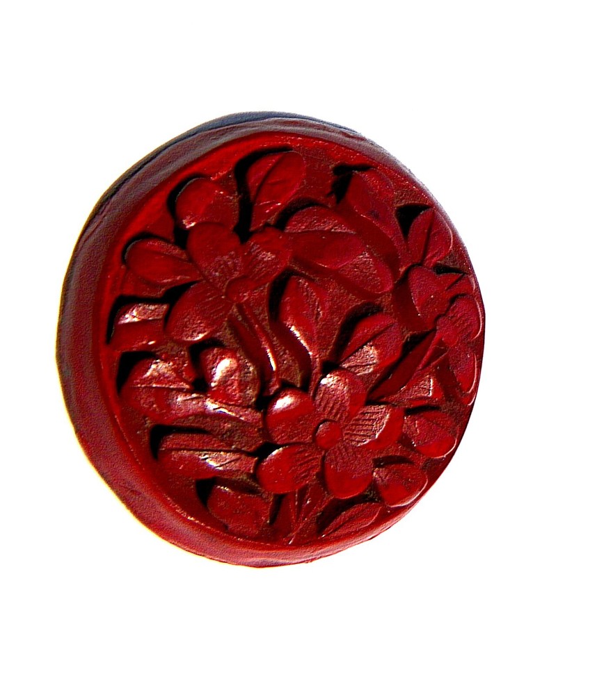 Bb CHINESE CINNABAR VINTAGE BUTTON  PEONY medium
