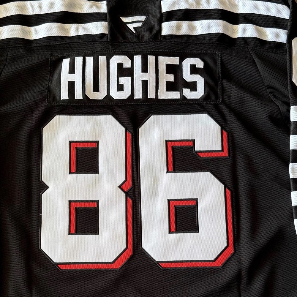 Jack Hughes @86 New Jersey Devils Black NWT