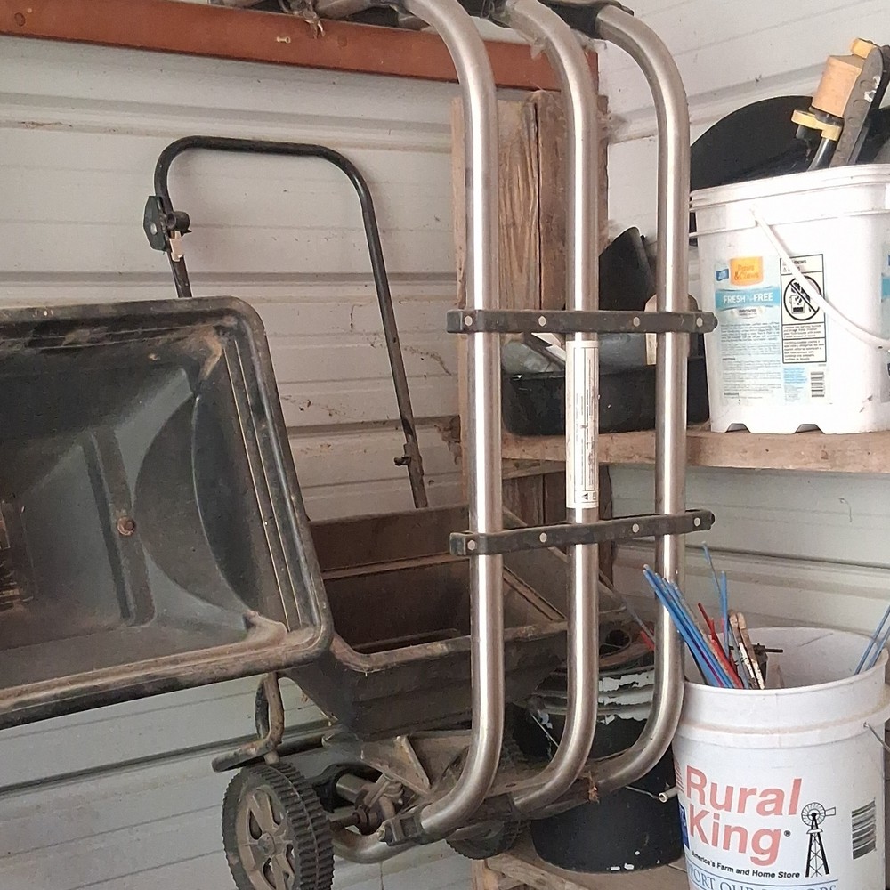 flip down tailgate, this one came off a sport track