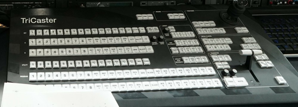 NewTek Tricaster TCXD860 with control panel