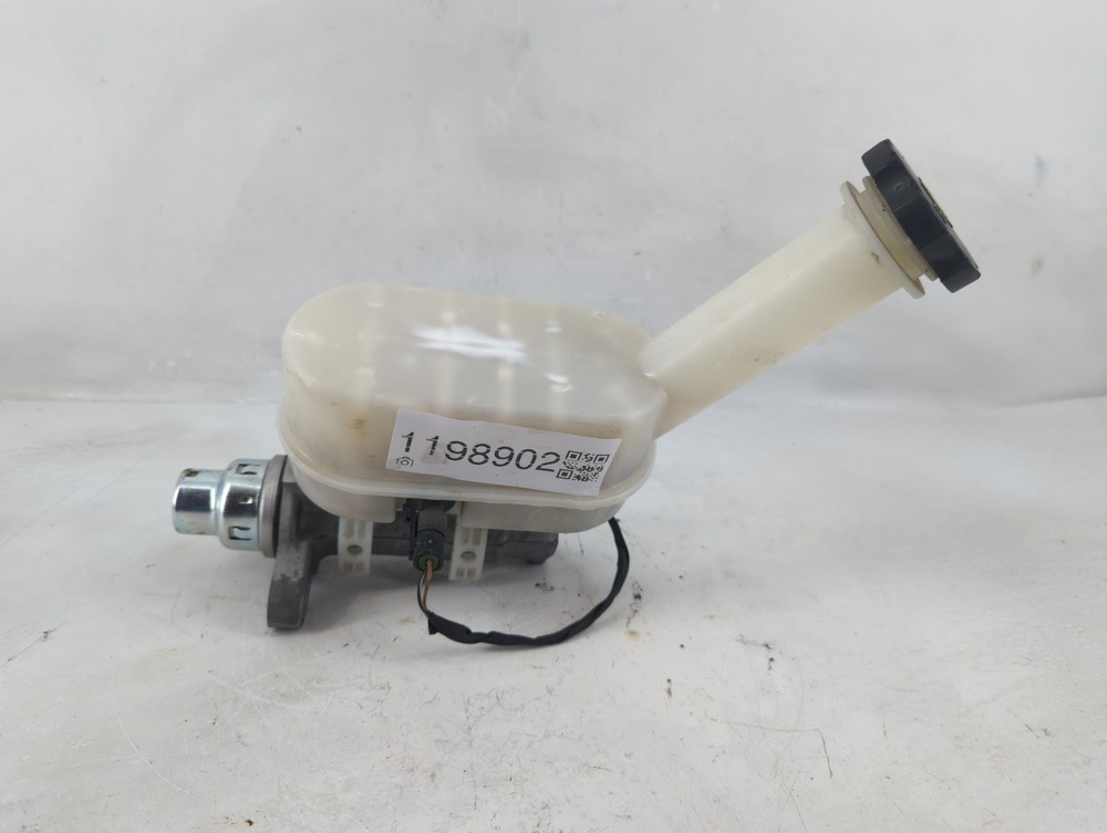 2009-2017 Gmc Acadia Brake Master Cylinder BXZF5