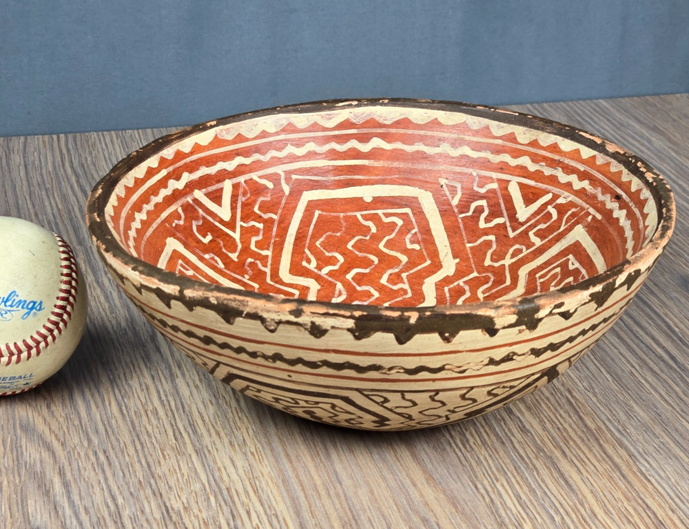 Polychrome Shipibo Conibo pottery bowl Made in Peru Amazon tribal pattern 9.25"