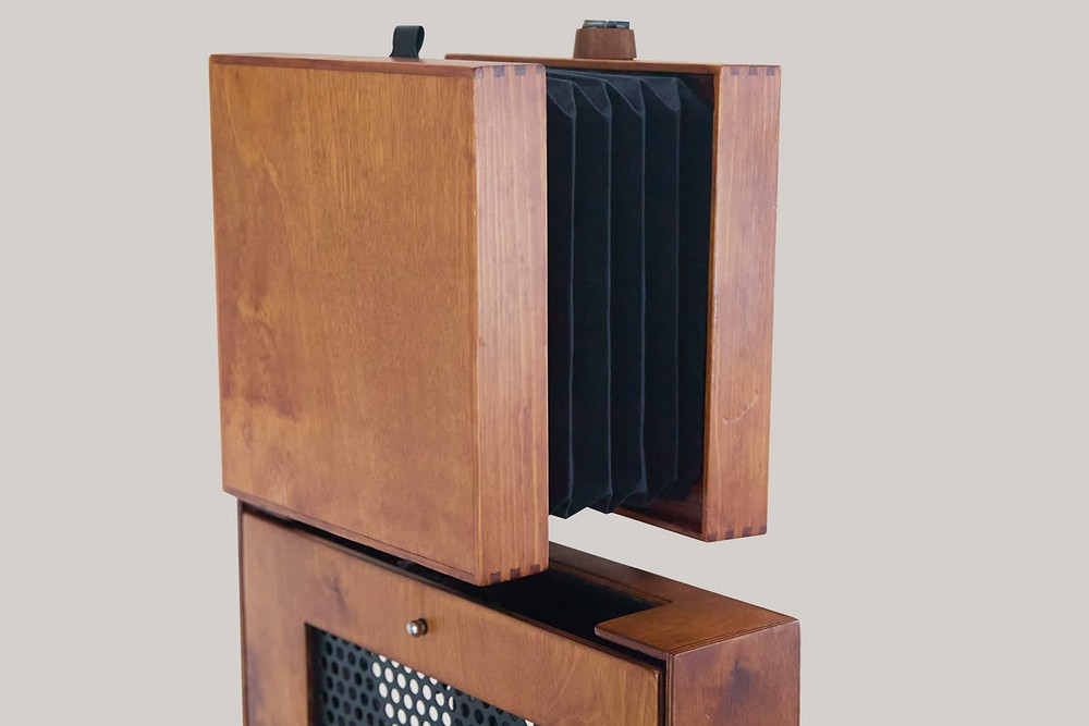 Vintage Party Photo Booth Machine Shell with Flight Case