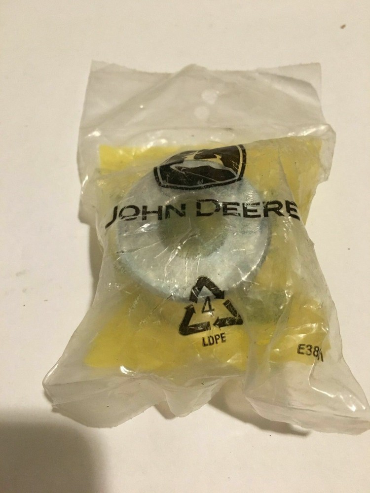 John Deere TT161096 Spacer 3895