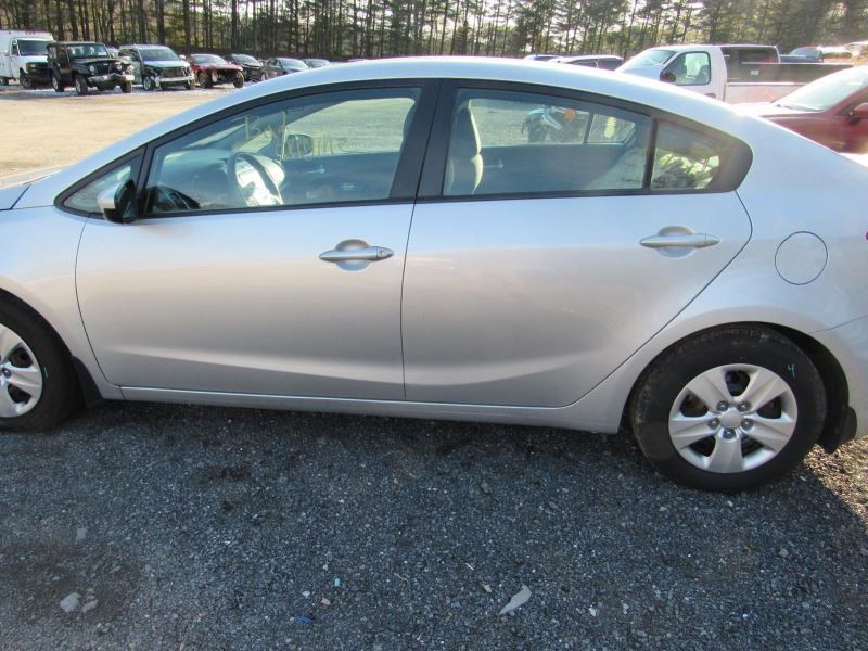 FORTE 2018 Glove Box 948084