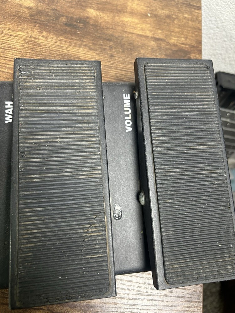 Line 6 Black Channel Multi Effects Foot Pedal Floor Board ( UNTESTED)