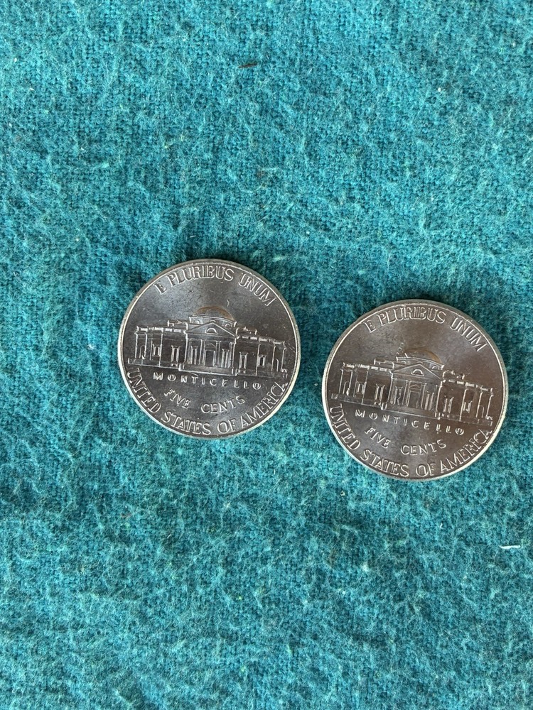 2023P Die Chip In Window On Left Side of Bldg. SEE DESCRIPTION !!! Not BothRef#7