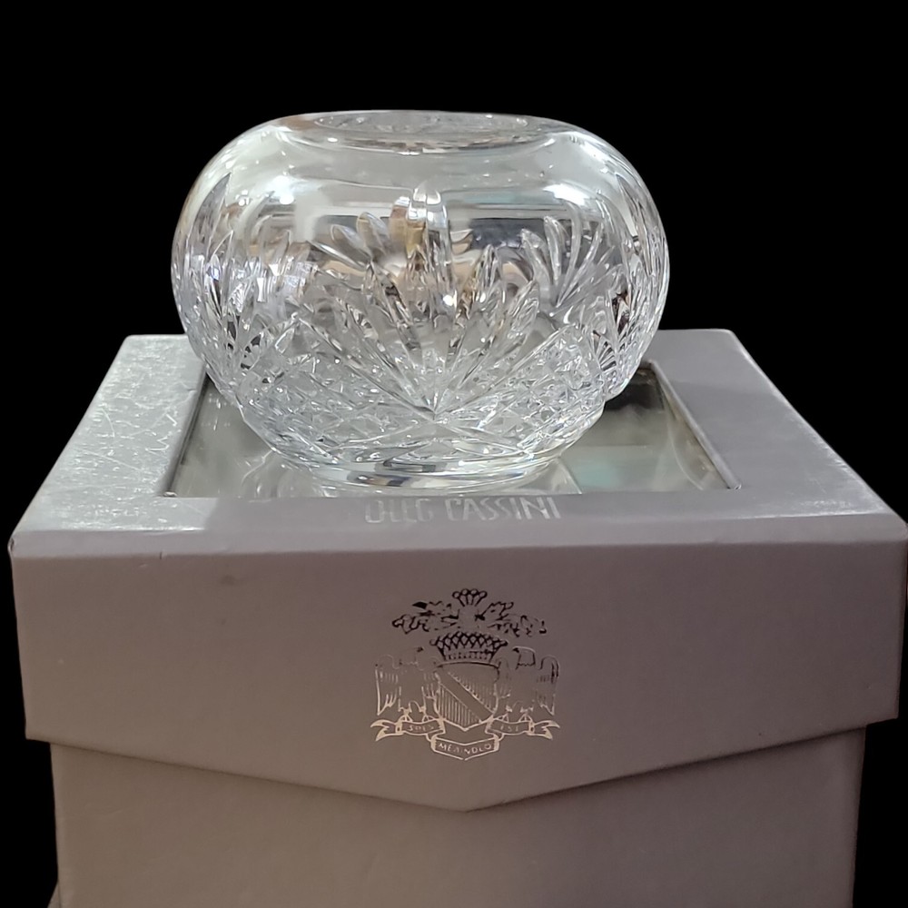 2 Oleg Cassini Crystal Pillar Candleholders Boxes Diameters Shapes Differ