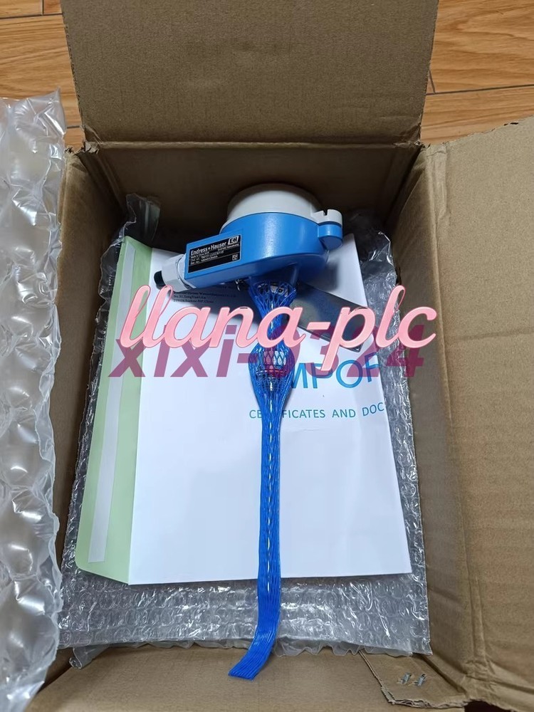 NEW E+H TM131 Temperature Transmitter DHL / UPS shipping