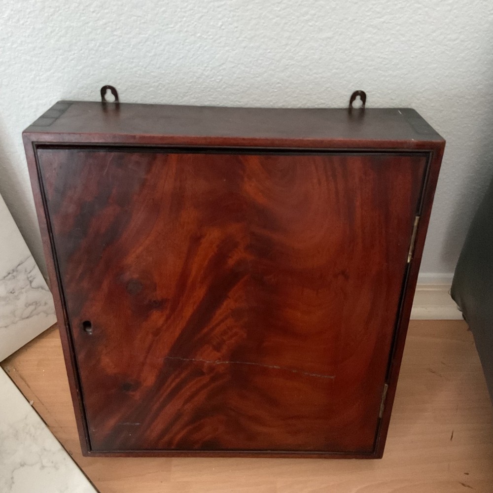 Antique Mahogany Valet Key Box