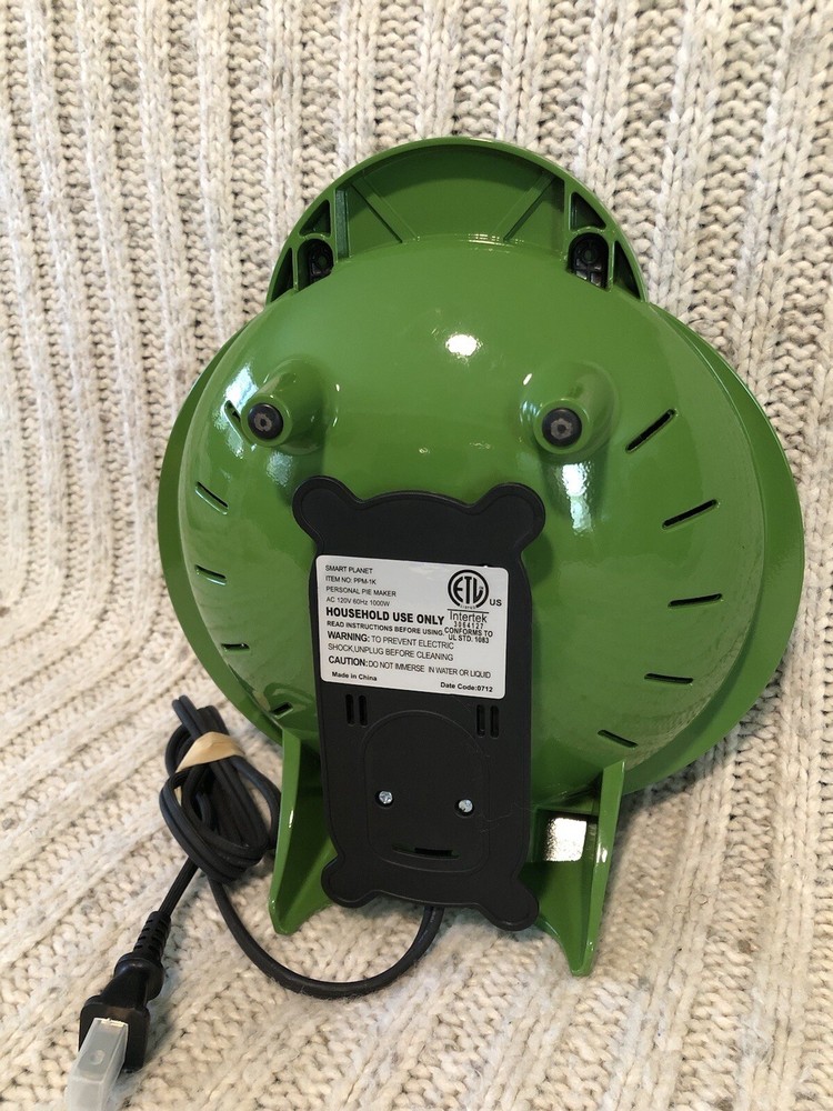 Keebler Uncommonly Good Mini Pie Maker Non-Stick NEW