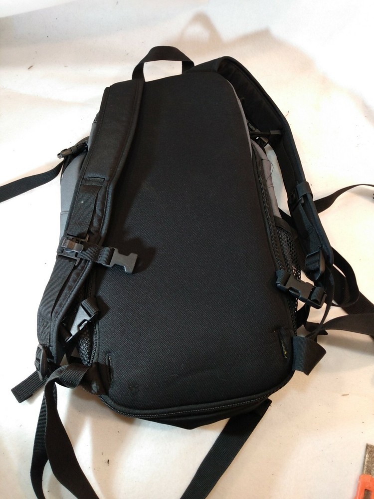 PLATYPUS THUNDERHEAD RUNNERS / BIKING BACKPACK reflective