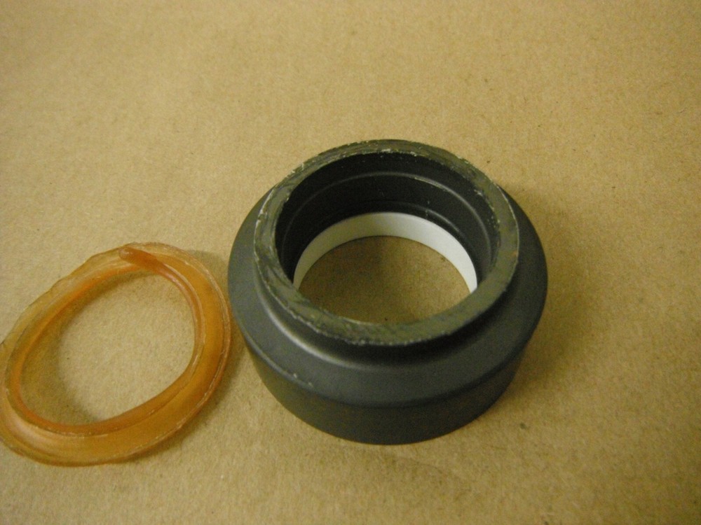 CHESTERTON TYPE 650 (P.H.) CARBON SEAL B1283714