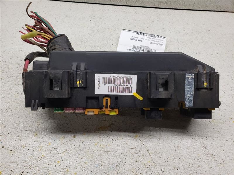 GRANDCHER 2005 Fuse Box, Cabin 931188