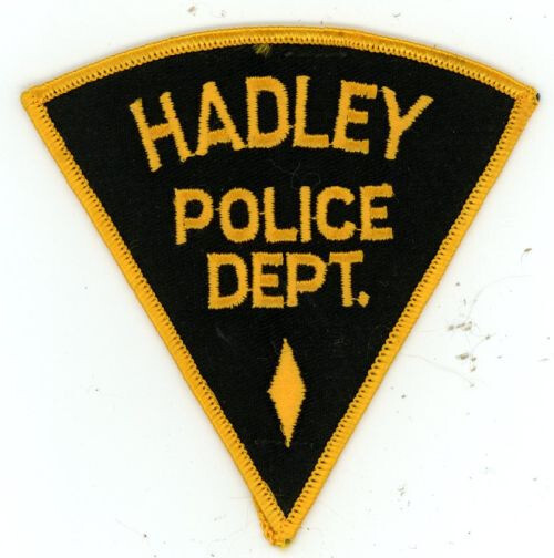 MASSACHUSETTS MA HADLEY POLICE NICE SHOULDER PATCH SHERIFF