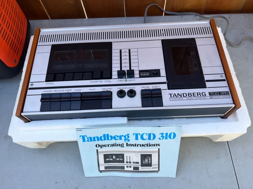 TANDBERG TCD 310 CASSETTE DECK