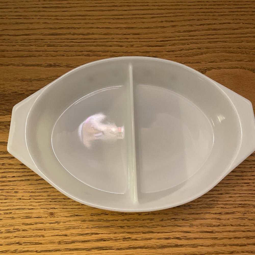Vintage Pyrex Divided Serving Dish