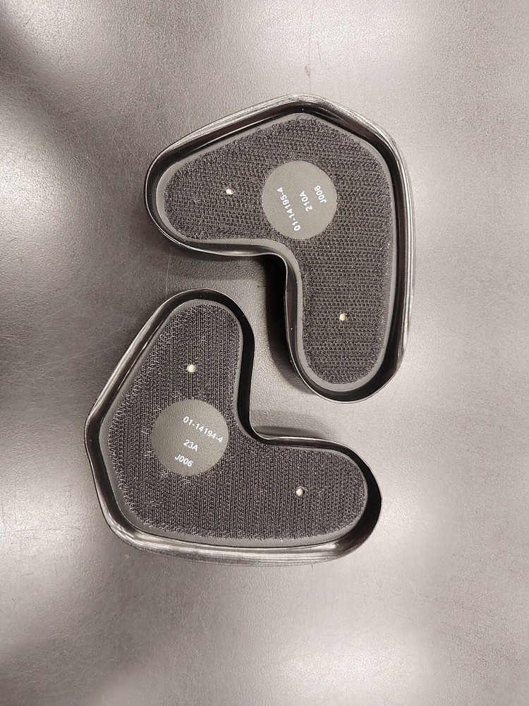 Schutt Inter-Link 1 3/8" Jaw Pad Replacement Covers Black (1 Pair)