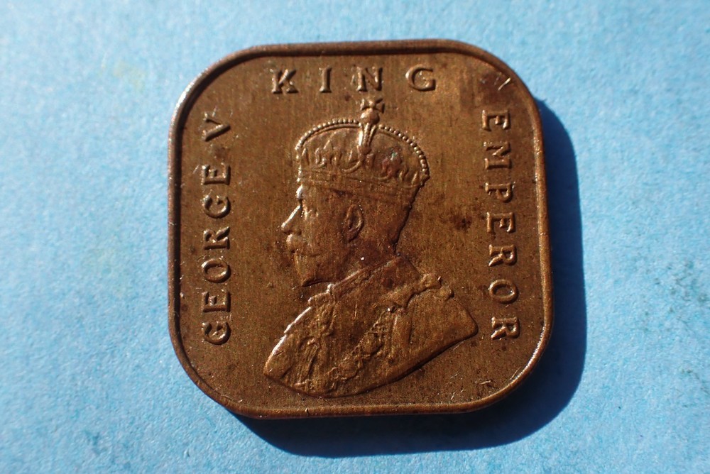 Straits Settlement, 1/2 Cent 1932, George V, as shown.