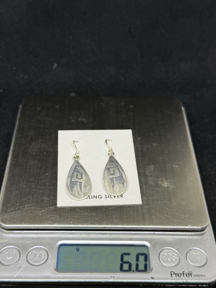Handmade Native American Hopi Plain Sterling Silver dangle Earrings