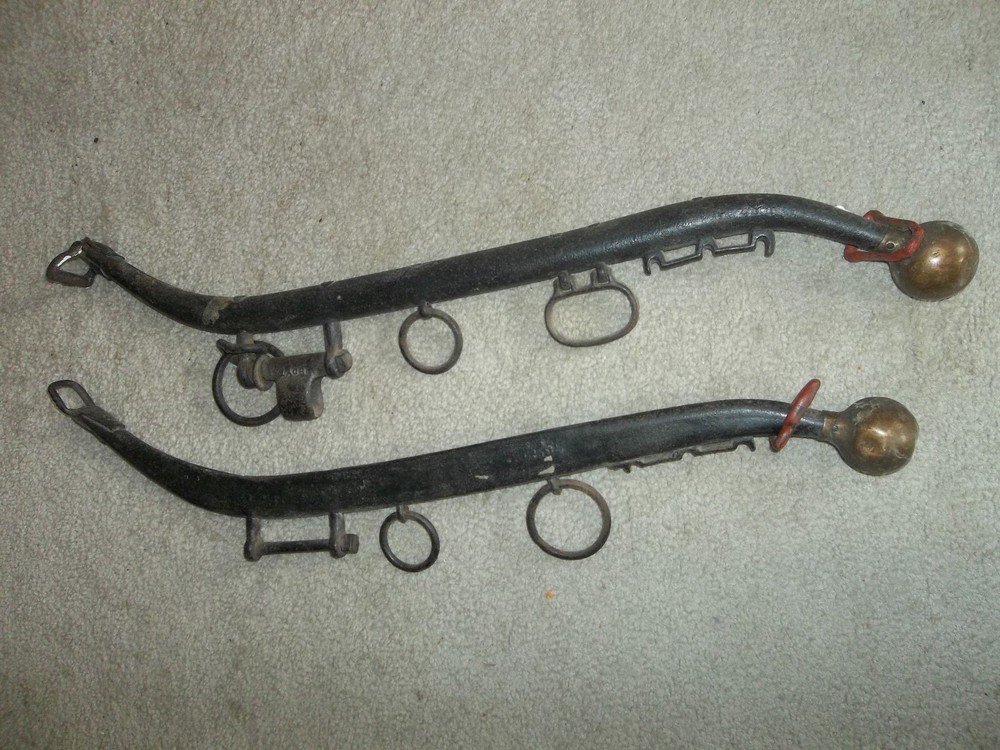 HORSE HARNESS - VINTAGE