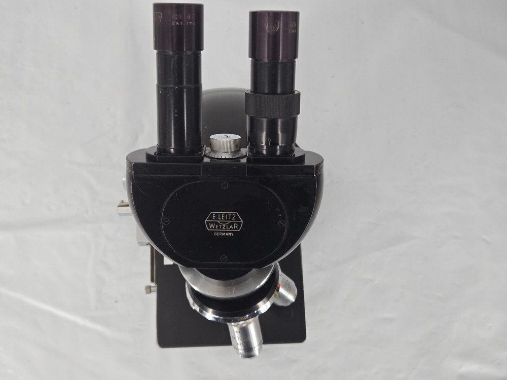 Ernst Leitz Wetzlar Binocular Microscope 610667 &transformator&Lab Microscope