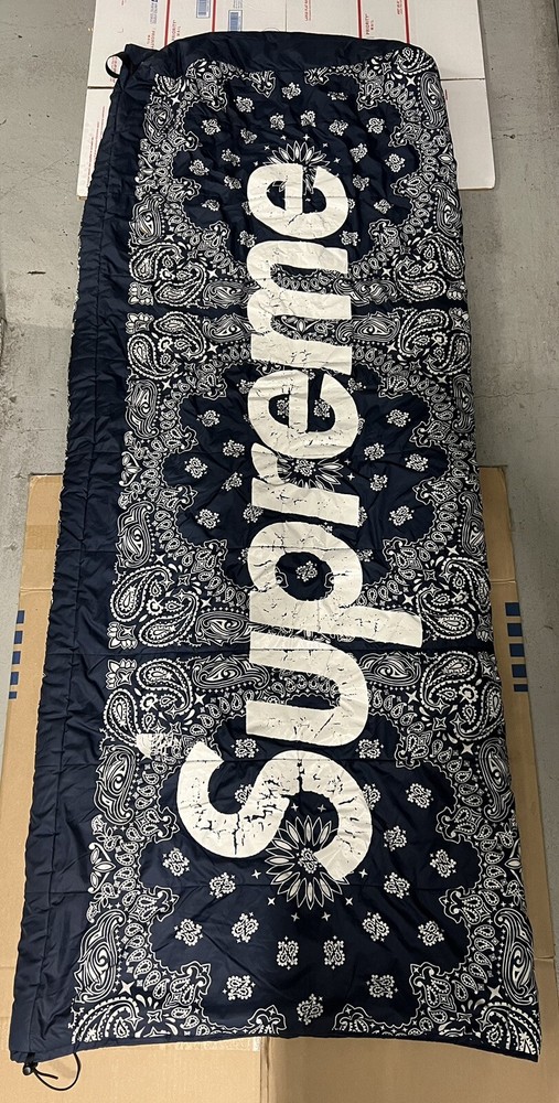 Supreme The North Face Bandana Dolomite Sleeping Bag Navy