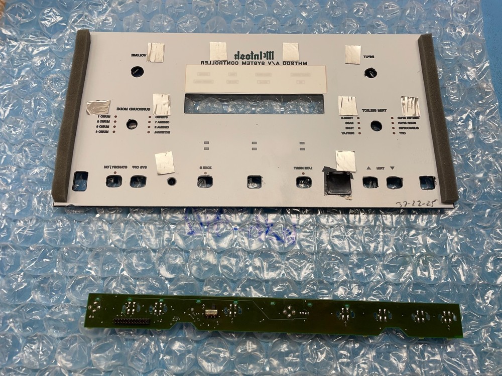 McINTOSH MHT200 FRONT PANEL -- HAS A CHIP ON THE BOTTOM RIGHT AND TOP RIGHT