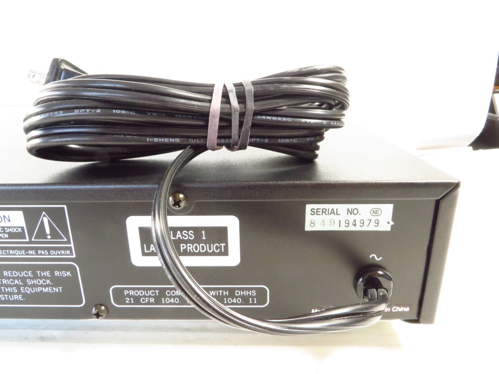 ROTEL RCD-951 Stereo Compact Disc Player, Tested Works Great