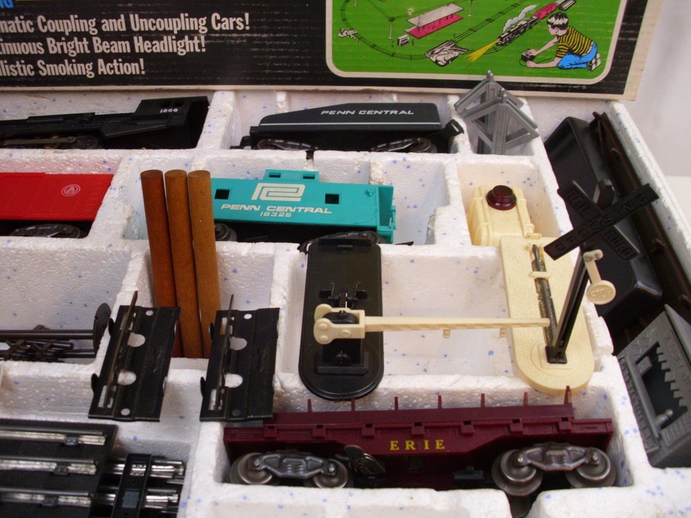 MARX BIG RAIL WORK TRAIN STEAM TYPE ELECTRIC 5 PIECE TRAIN SET BOXED
