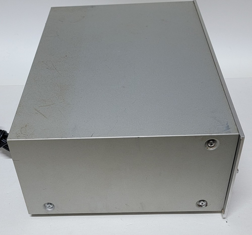 JVC SEA-80 Multi-Voltage Stereo Graphic Equalizer Powers On AS IS Untested