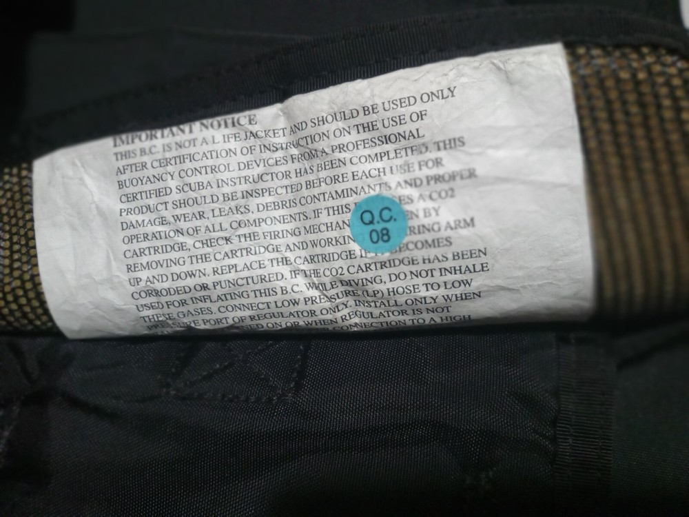 Dacor Flyt pac scuba diving bcd